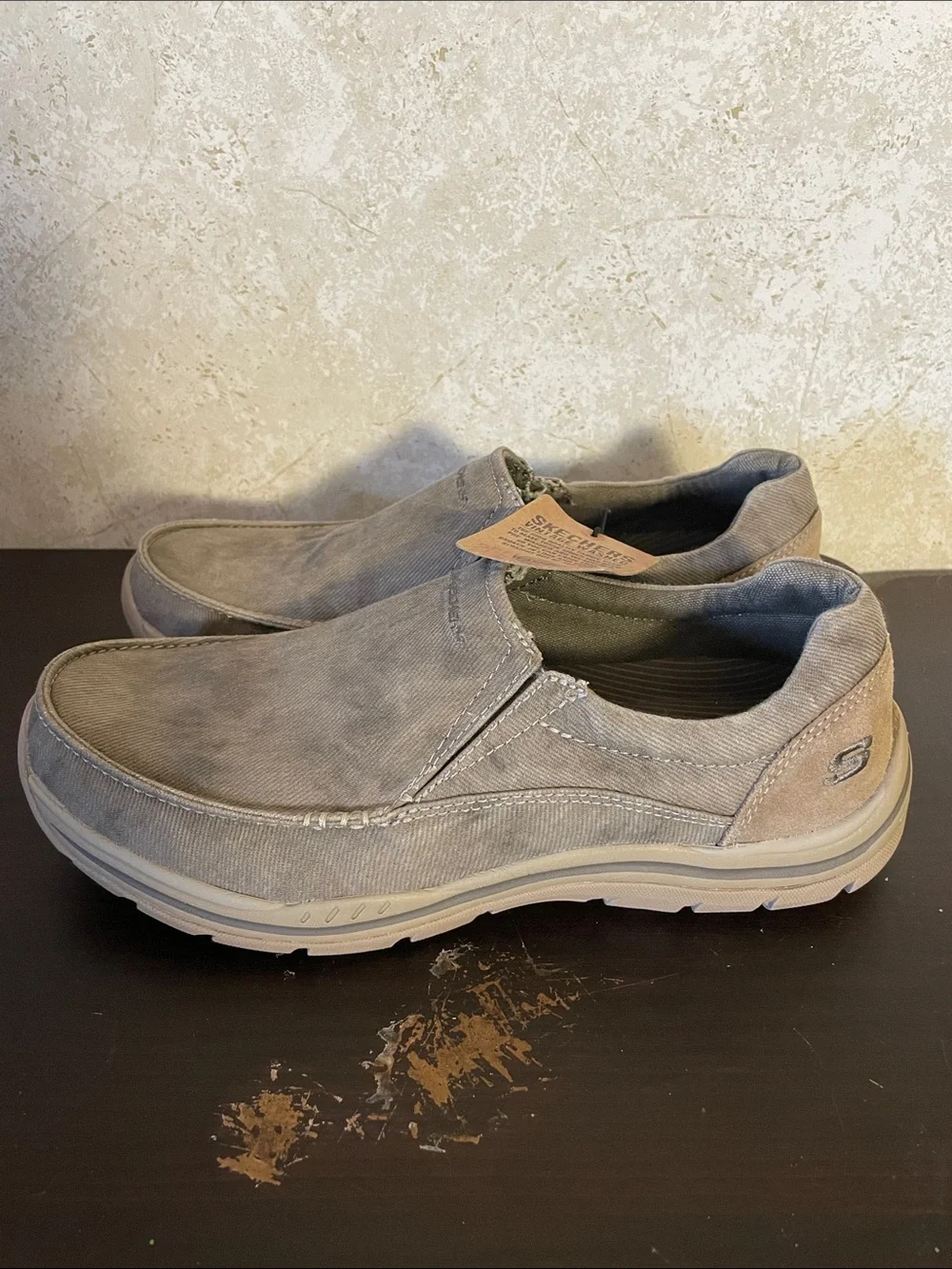 Men’s Skechers Vintage Washed Relax Expected Fit Slip-On Casual Khaki Loafers